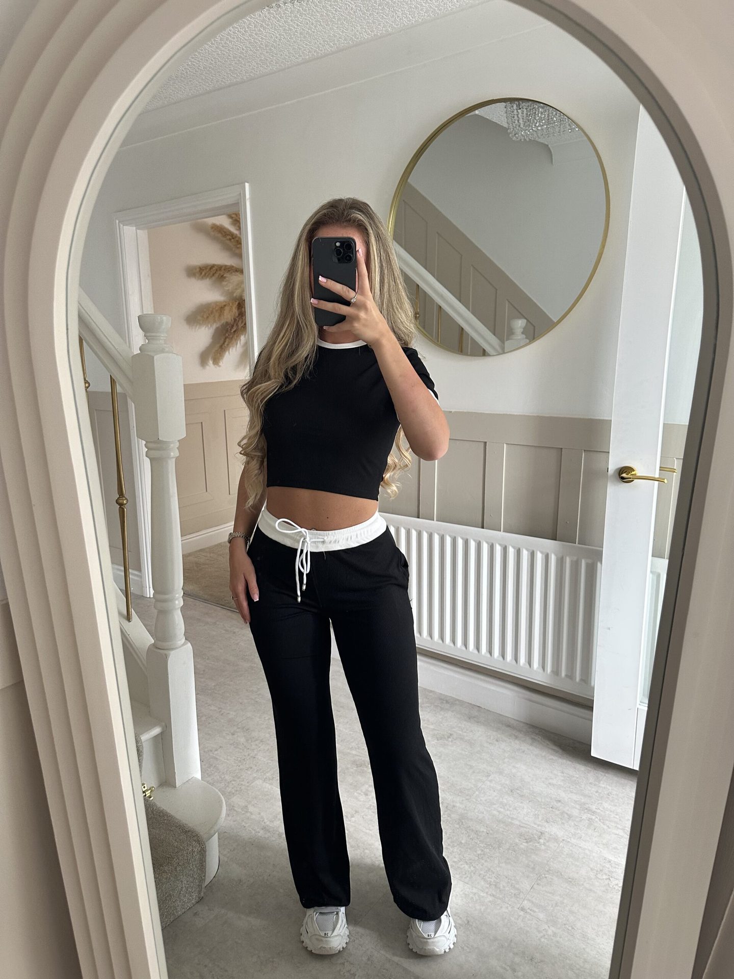 Women's Colorblock Short Sleeve Top and Drawstring Wide Leg Pants Set