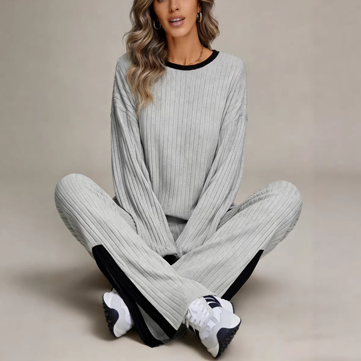Women's Casual Crewneck Long-Sleeve Sweatshirt and Wide-Leg Pants Two-Piece Set