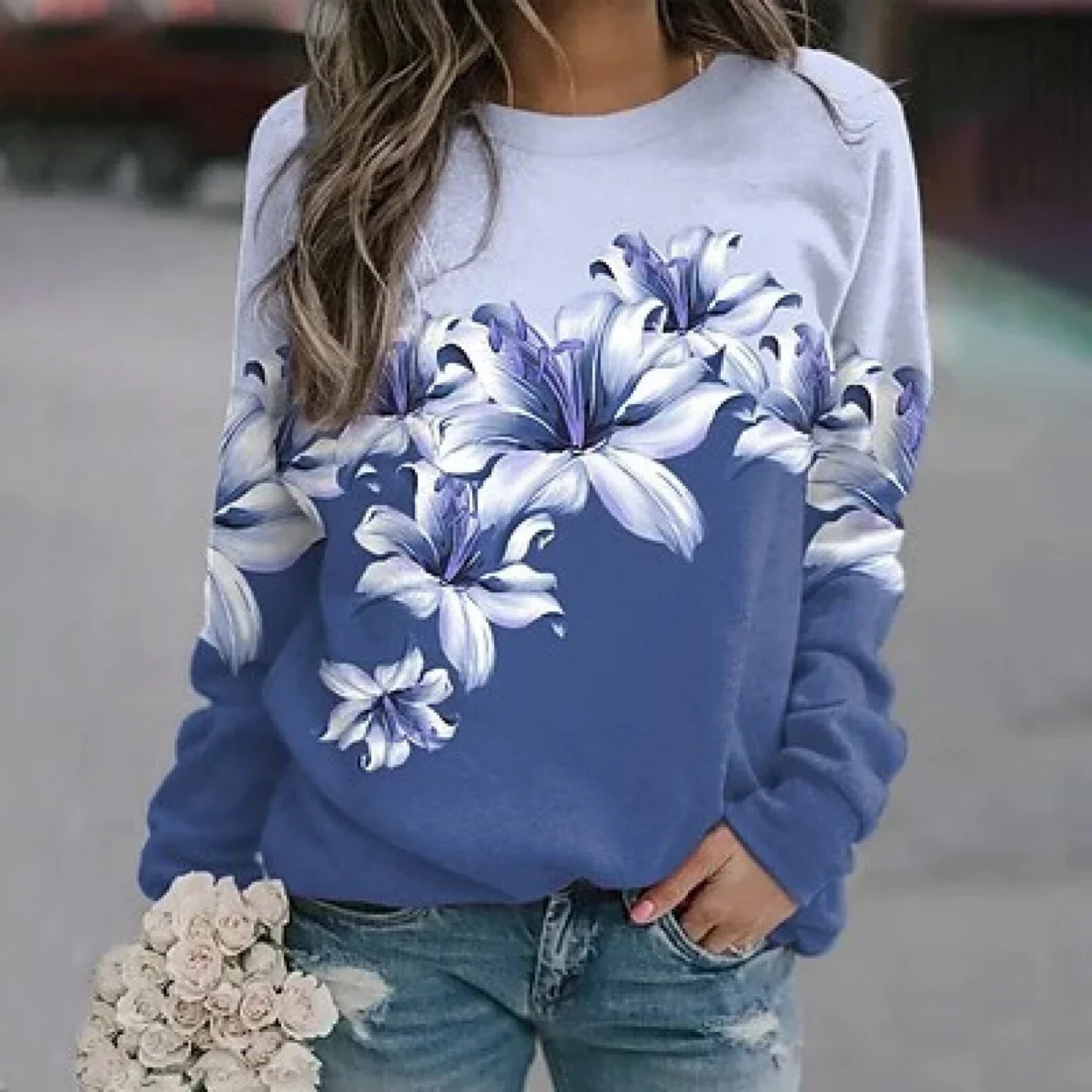 Women's Floral Butterfly Print Crewneck Sweatshirt