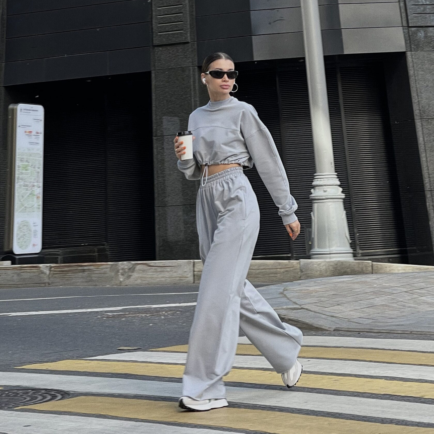 Women's Long Sleeve Drawstring Two-Piece Sweatsuit Set
