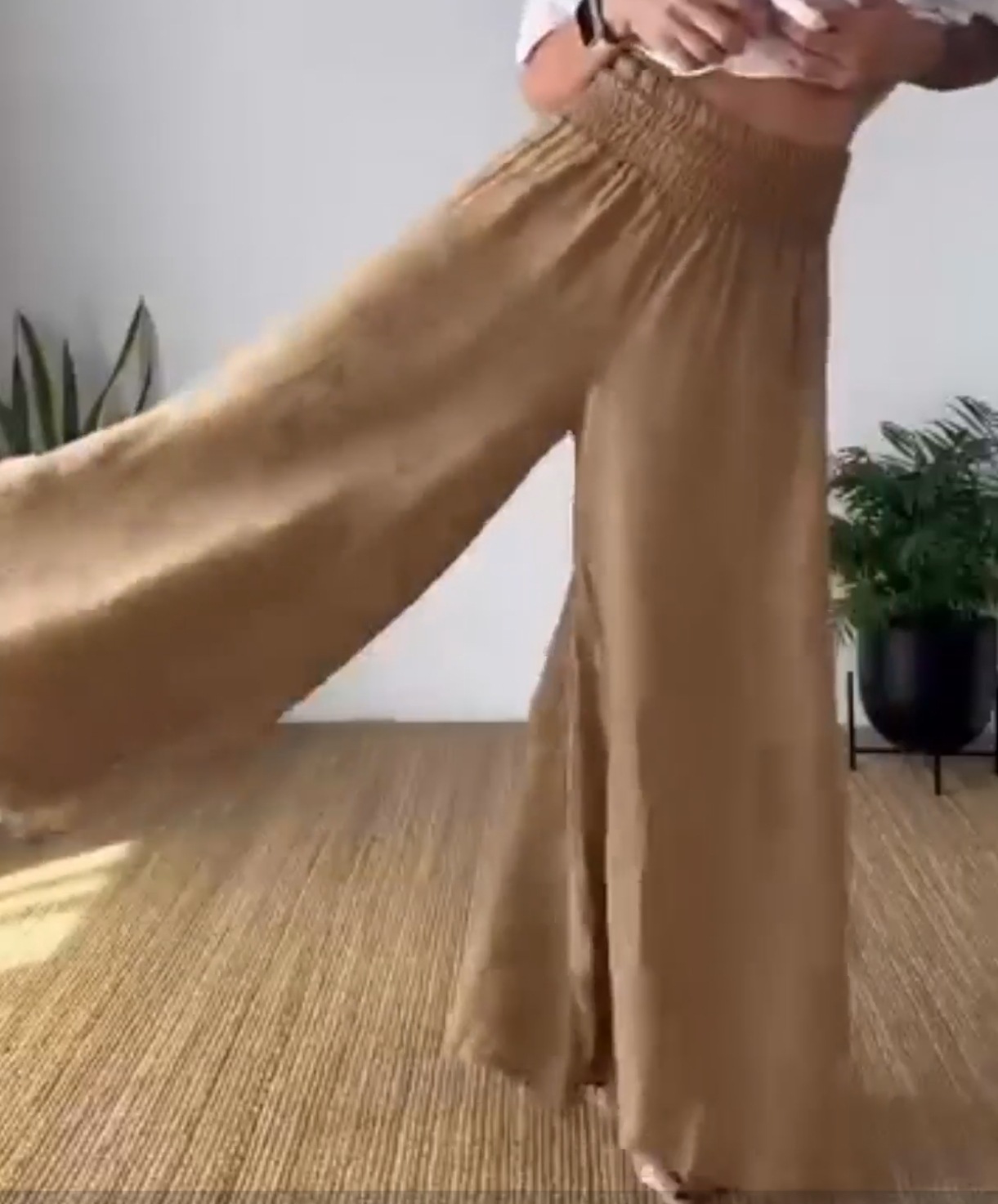 Women's Casual Solid Color Tie-Front Shirt and High-Waist Wide-Leg Pants Two-Piece Set