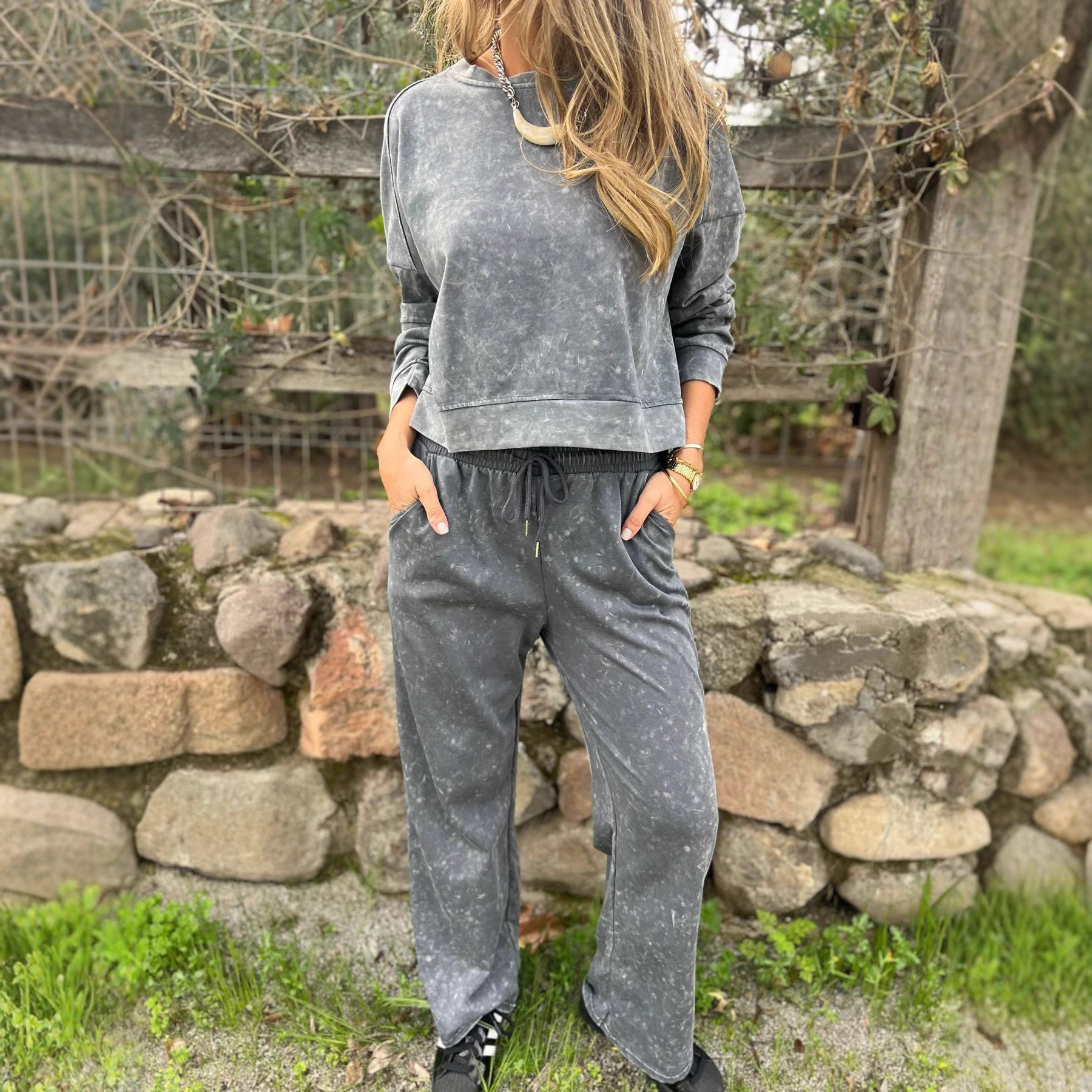 Women's Casual Two-Piece Pants Set with Drawstring Round Neck Long Sleeve