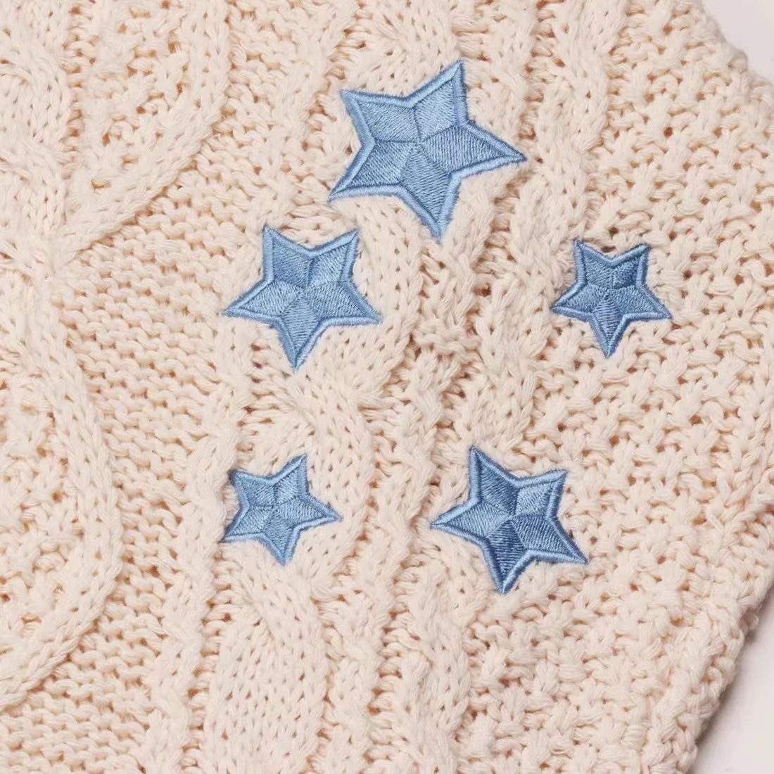 Women's Loose V-Neck Star Embroidered Knit Cardigan Sweater