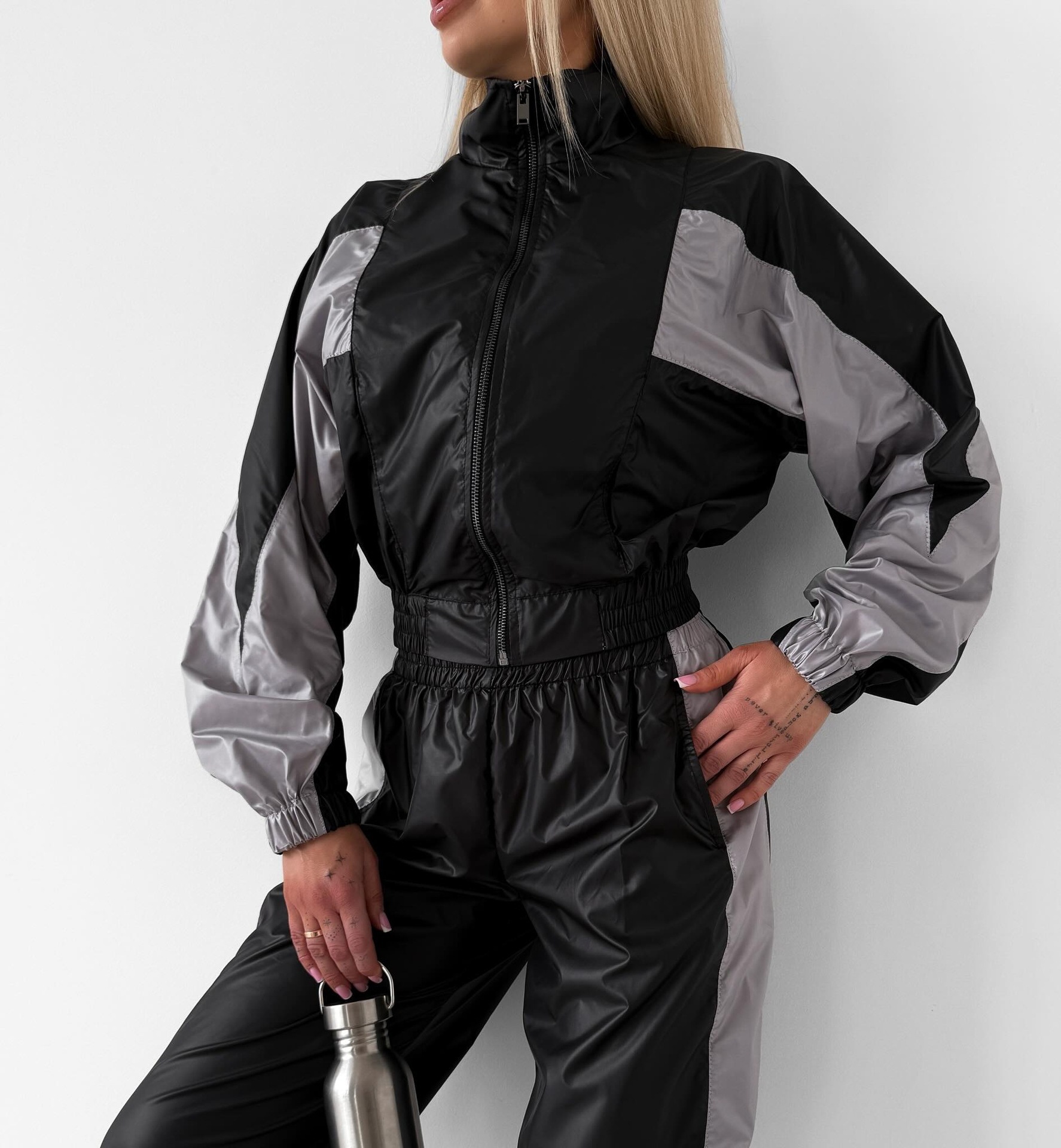 Colorblock Two-Piece Set: Cropped Zip Jacket & Jogger Pants