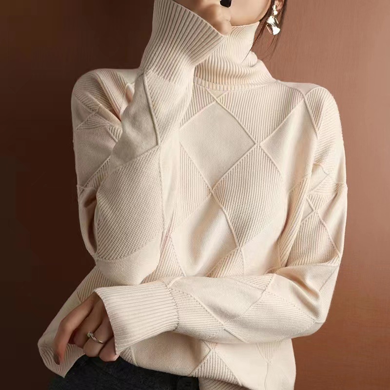 Diamond Quilted High Neck Pullover Sweater