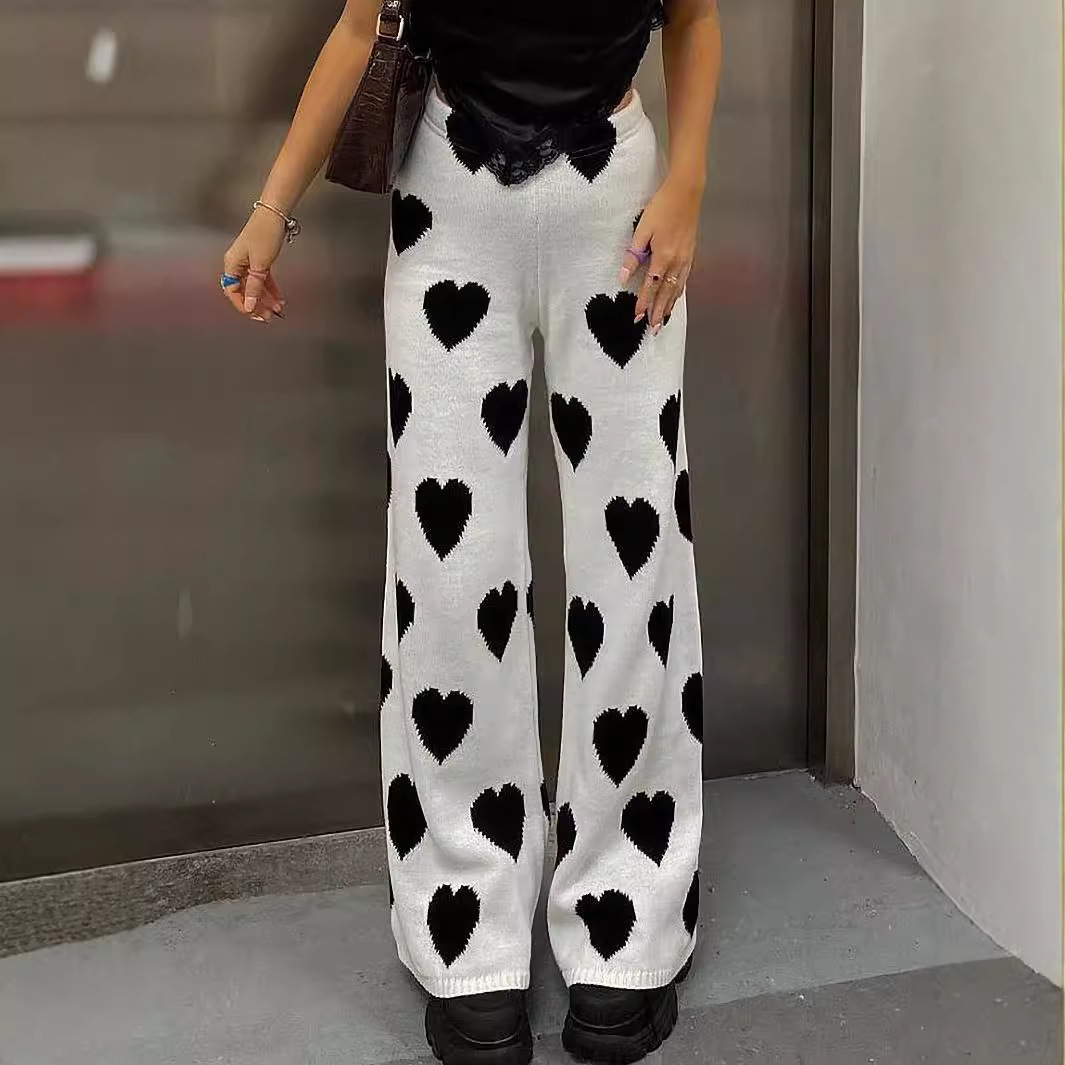 Black Heart Embroidered Wide-Leg Knit Pants Loose Straight