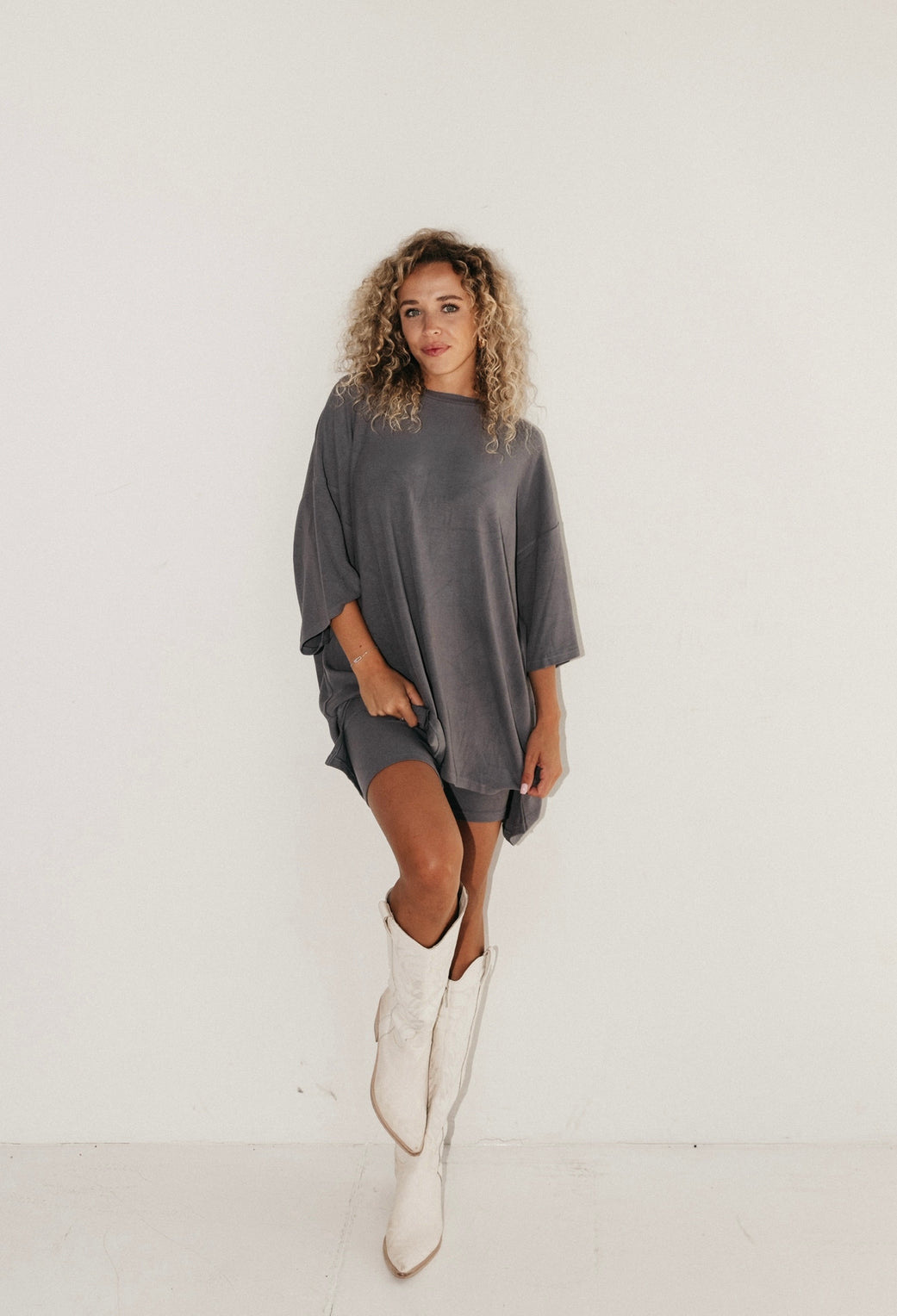 Women's Loose-Fit Short-Sleeve T-Shirt and Shorts Set, Casual Loungewear