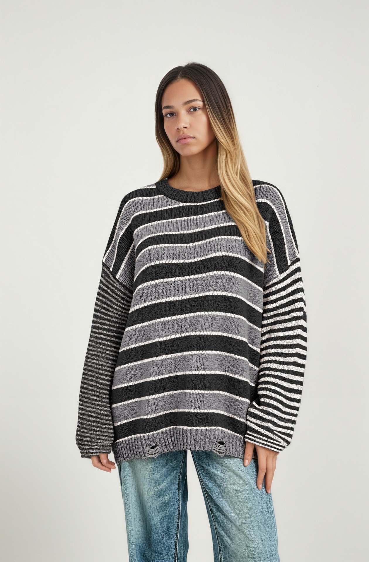 Women's Crewneck Cable-Knit Pullover Sweater