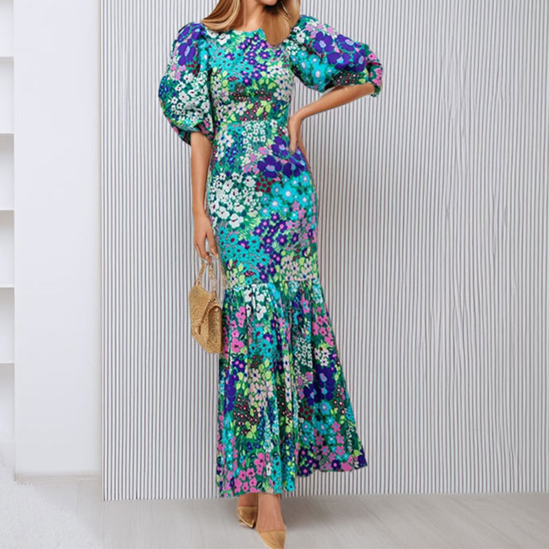 Women's Printed Pleated Long Dress with Cinched Waist and Slim Fit