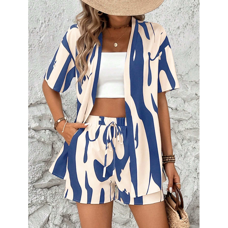 Women's Random Print Short Sleeve T-Shirt and Shorts Set Casual Daily Outfit