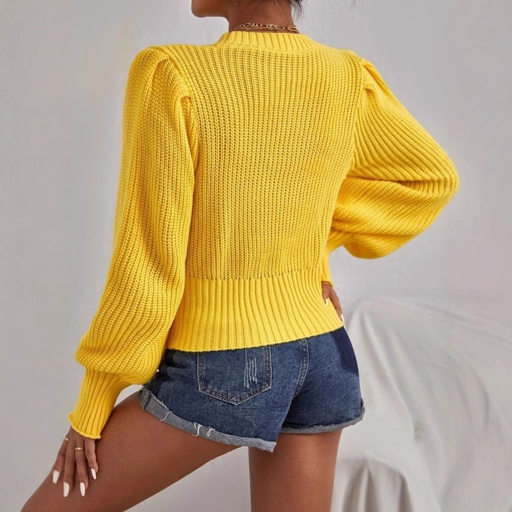 Women's Solid Cable-Knit Lantern-Sleeve Crewneck Pullover Sweater