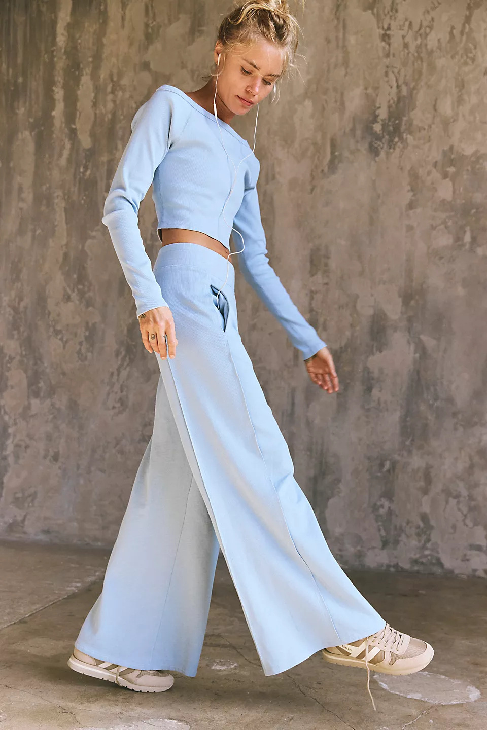Women's Solid Color Casual Sweatshirt and Pants Two-Piece Set