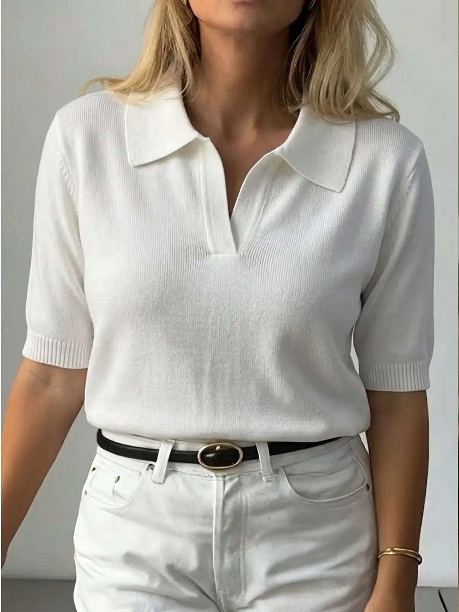 Women's Solid Knit T-Shirt with Shirt Collar and 3D Pattern