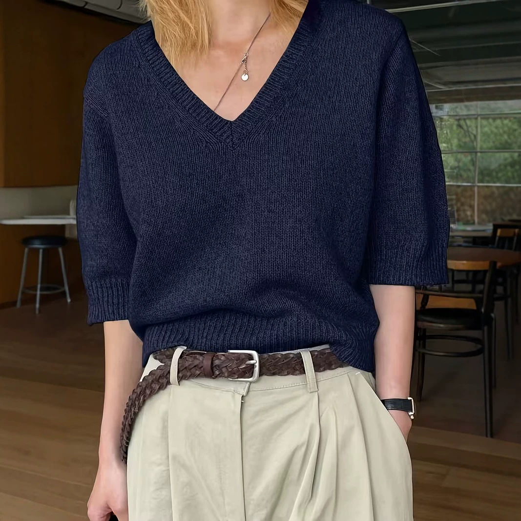 Women's Elegant V-Neck Knit Short-Sleeve Top
