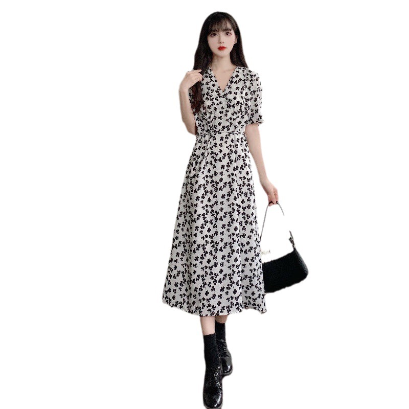 French-Style Floral A-Line Midi Dress with V-Neck and Puff Sleeves