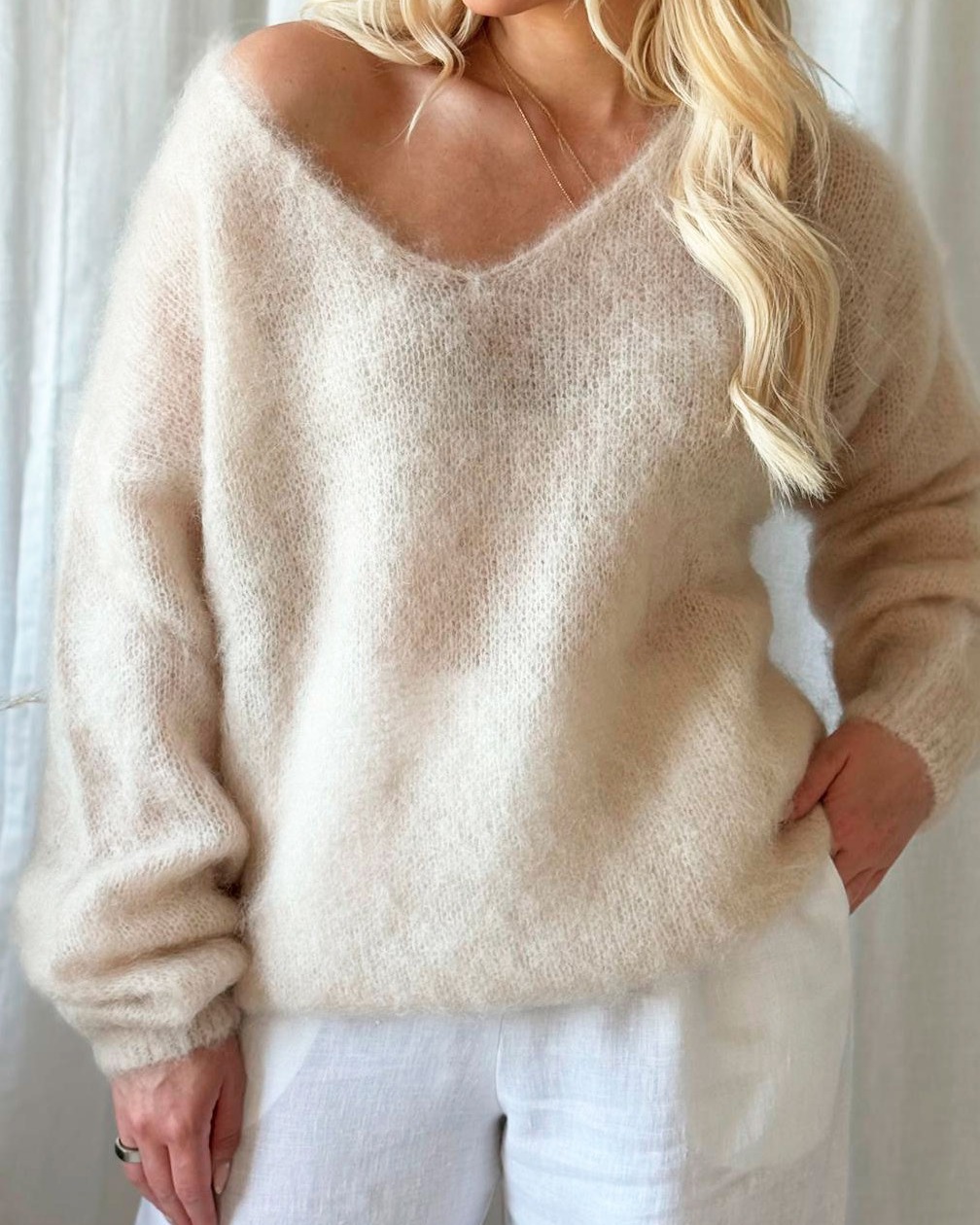Soft V-Neck Pullover Sweater for Women Solid Color Knit Top