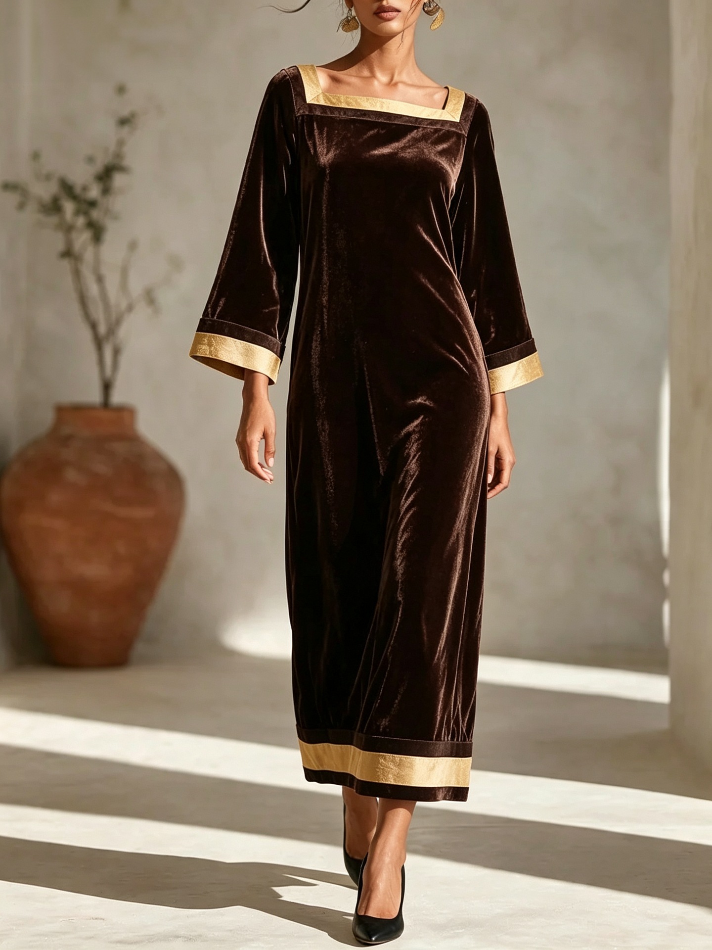Women's Vintage Velvet Square Neck Midi Dress with Nine-Tenth Sleeves