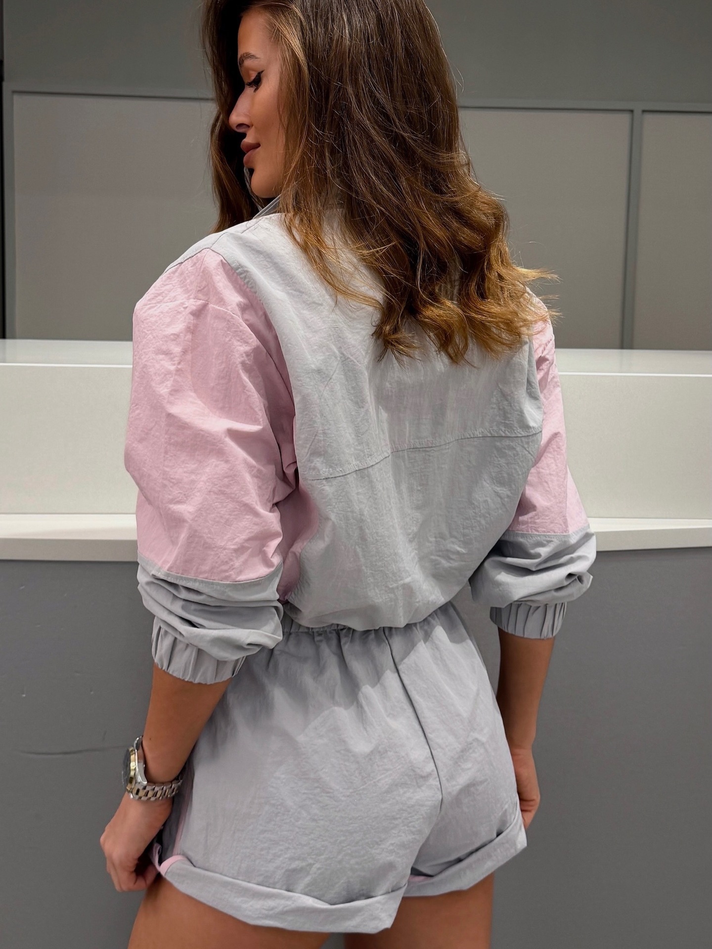 Colorblock Two-Piece Lightweight Stand Collar Drawstring Jacket and Elastic Waist Shorts Set