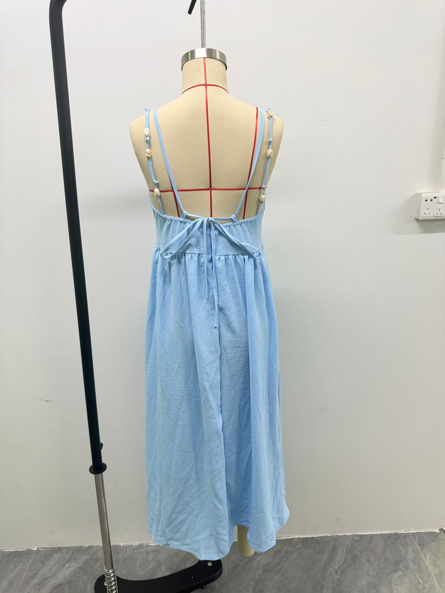 Women's Open Back V-Neck Maxi Dress Sleeveless High Waist Flowy Summer Casual