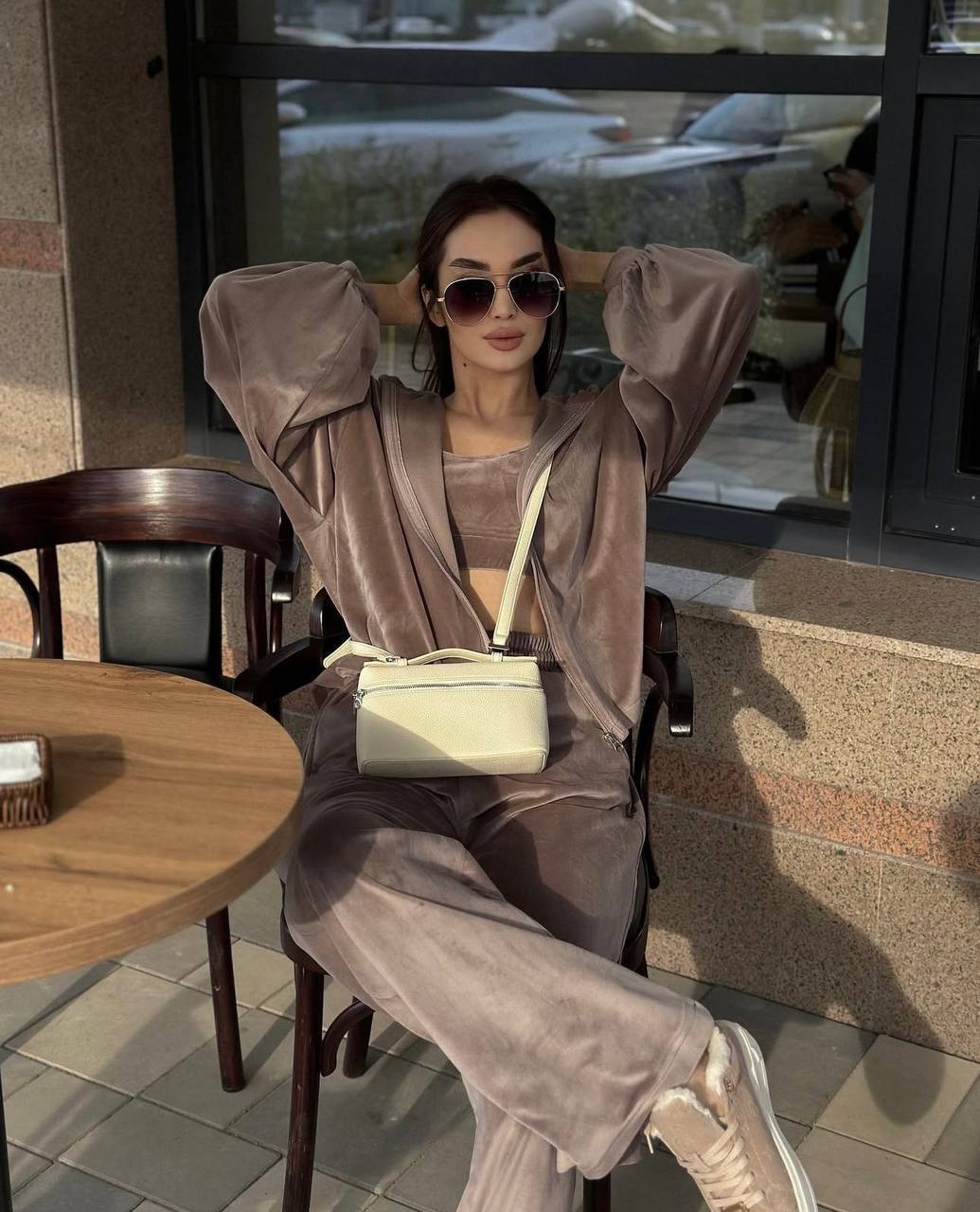 Women's Velvet Hooded Top and Pants Set Solid Color Casual Three-Piece
