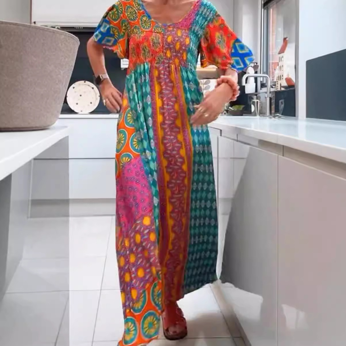 Women's Printed Round Neck Short Sleeve Elegant Dress