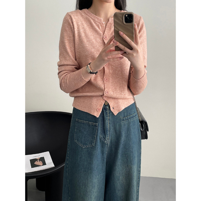 Soft Knit Round Neck Loose Short Cardigan Sweater