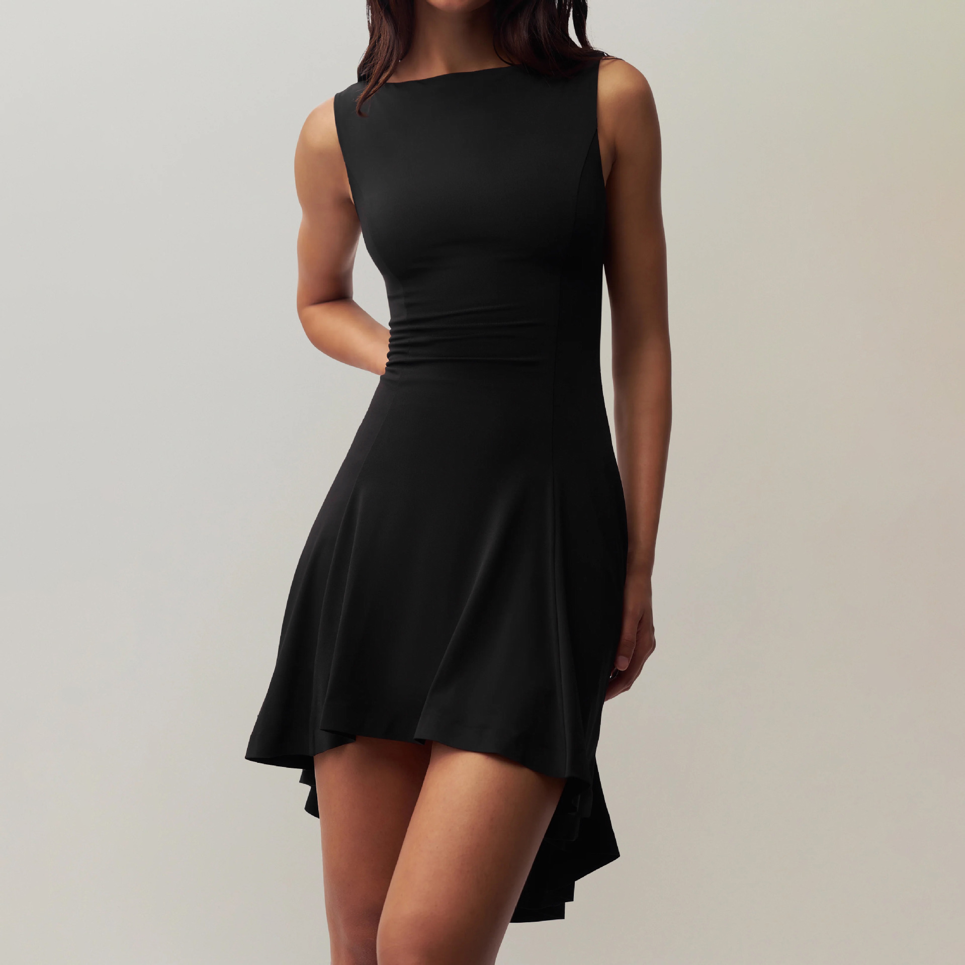 Sleeveless Off-Shoulder Bodycon Dress with Waist-Cinching Ruffled Hem