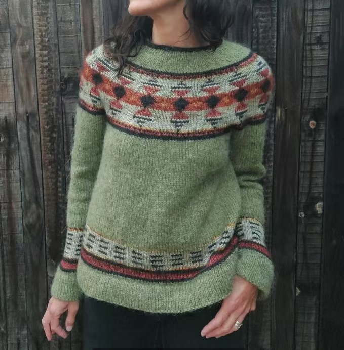 Women's Color-Block Crewneck Pullover Knit Sweater