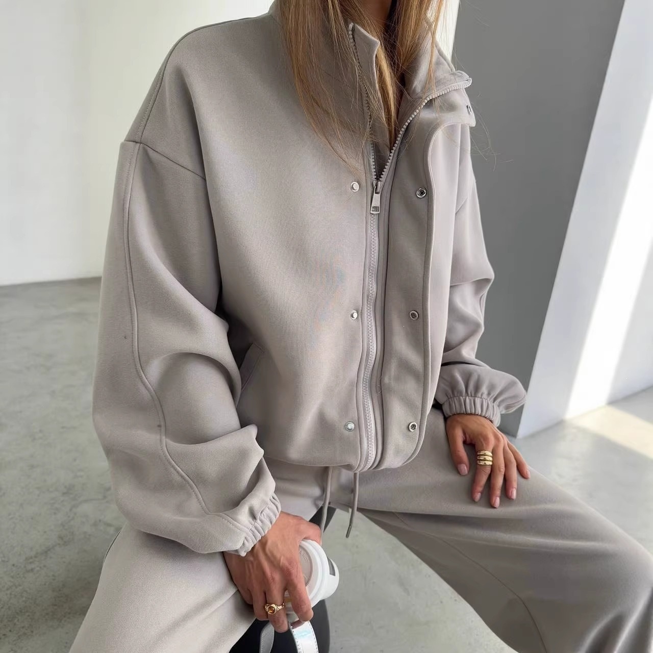 Minimalist Two-Piece Set: Zip-Up Stand Collar Jacket & Wide-Leg Pants