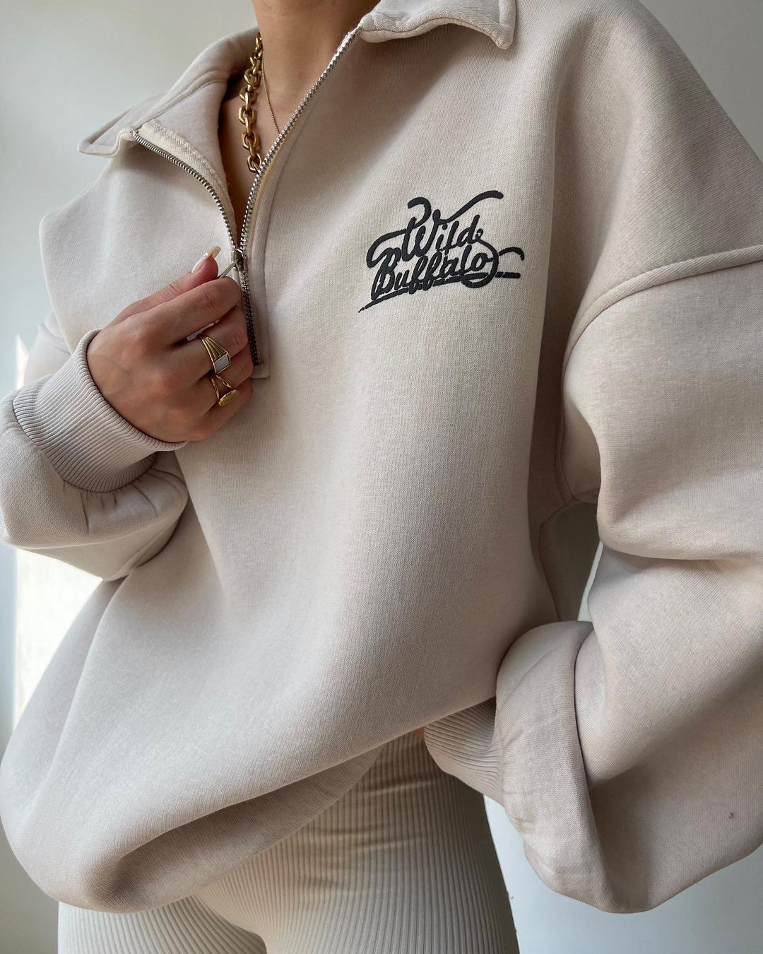 Fleece-Lined Printed Long-Sleeve Pullover Sweatshirt