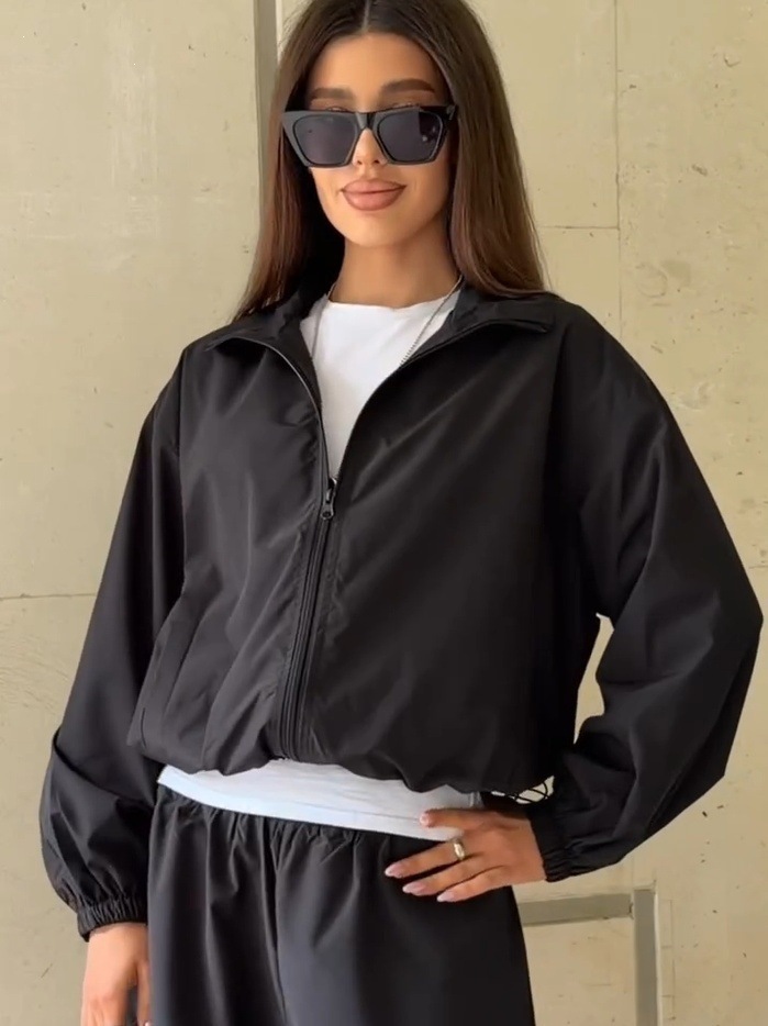 Women's Lightweight Stand Collar Zip Cardigan & Wide-Leg Shorts Set