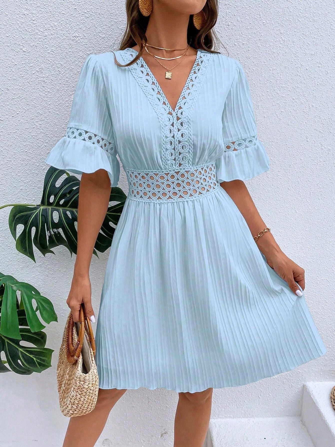 Women's Summer Lace Panel V-Neck Cinched Waist Solid Dress