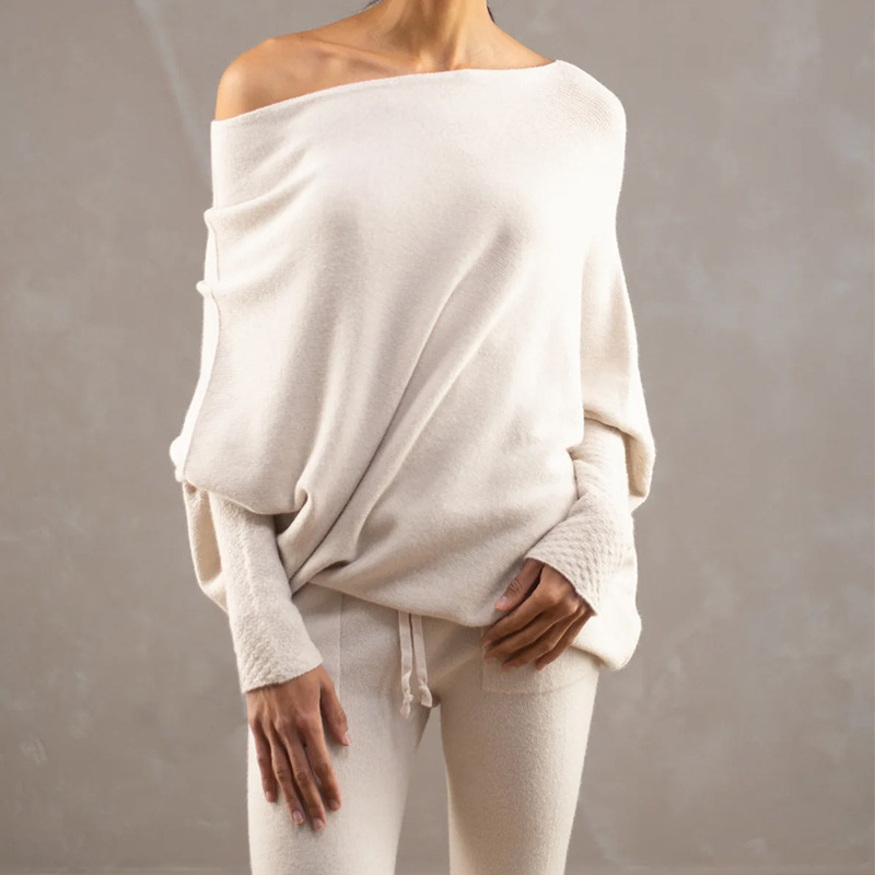 Solid Crewneck Long-Sleeve Knit Pullover Sweater with Ruched Detail