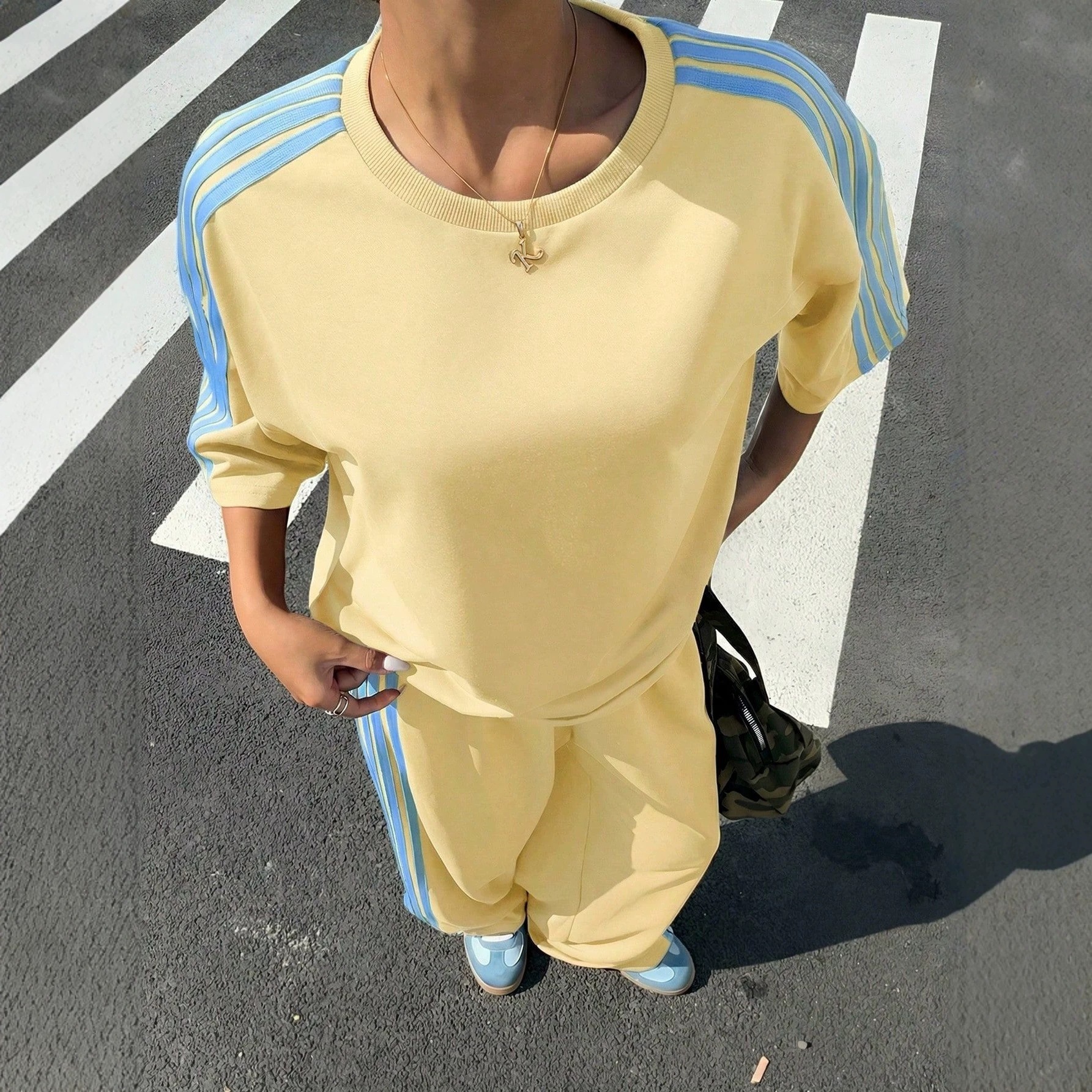 Women's Loose Short-Sleeve Tee & Striped Wide-Leg Pants Set