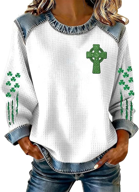 Women's Clover Print Waffle Knit Crewneck Sweatshirt