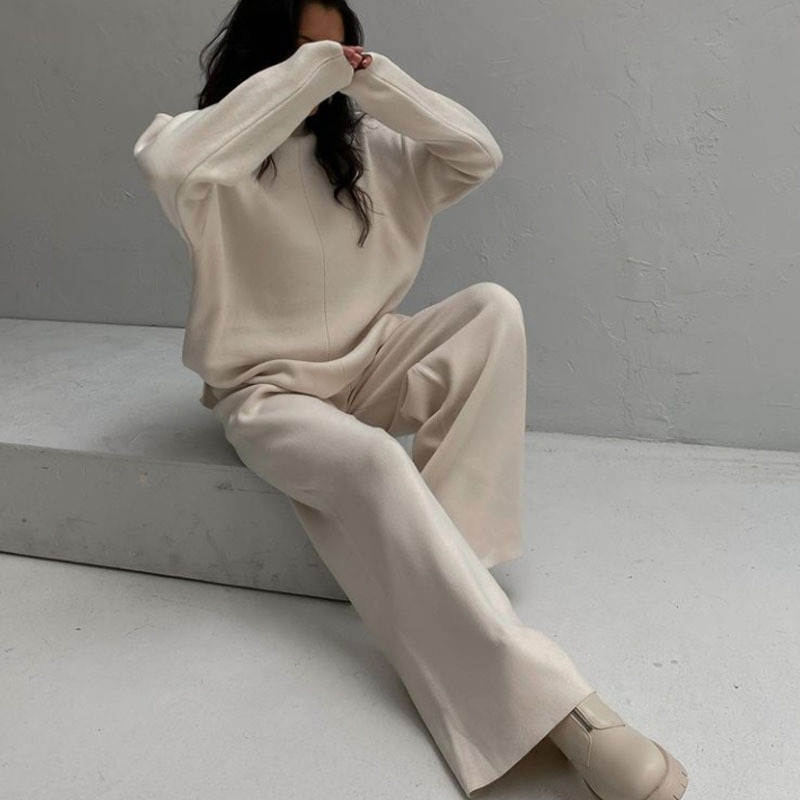 Women's Long Sleeve Loose Knit Sweater and Pants Set