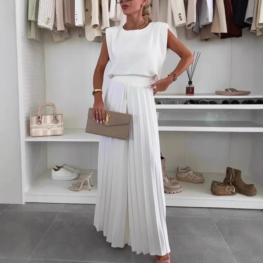 Women's Sleeveless Pleated Wide-Leg Two-Piece Set