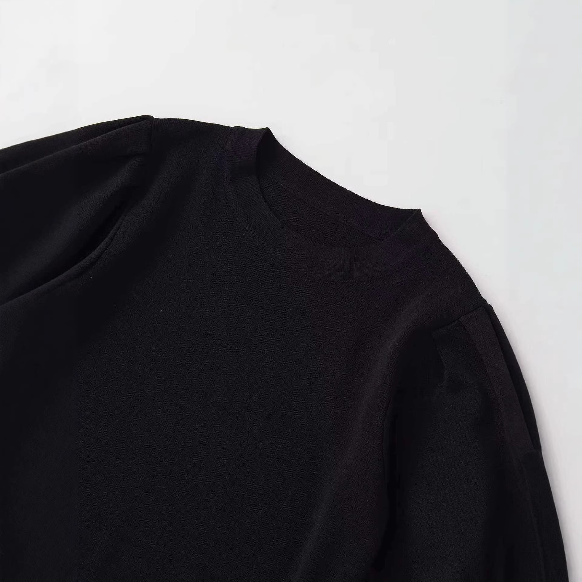 Women's Summer Round Neck Puff Sleeve Knit Top