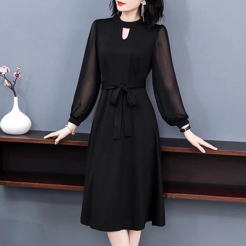 Long Sleeve Slim Fit Black A-Line Midi Dress