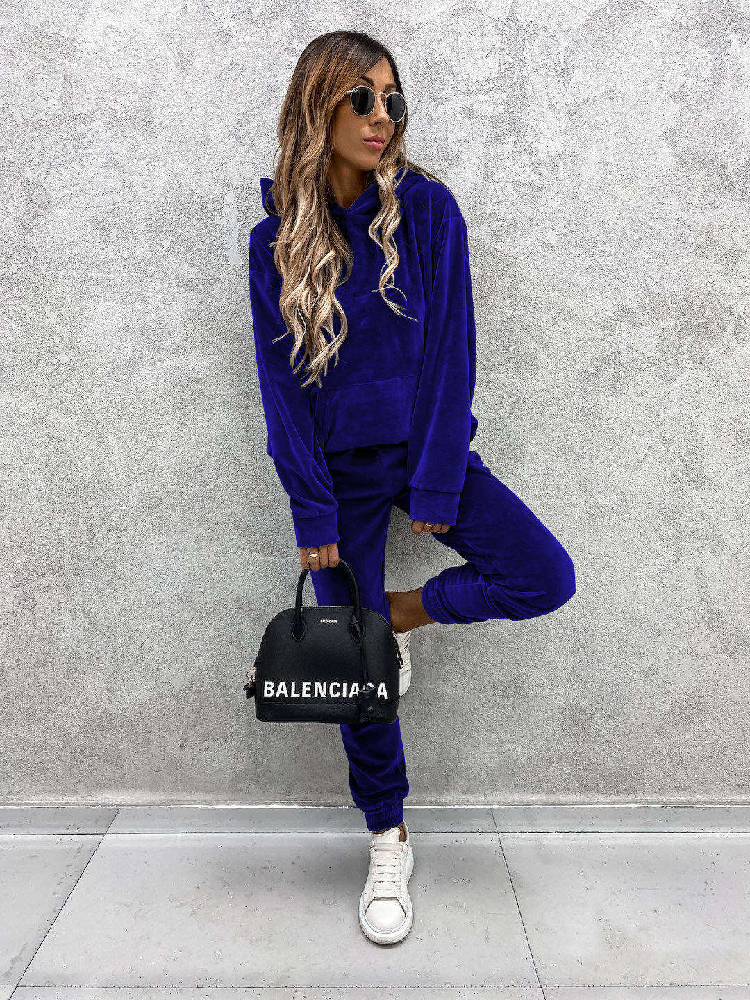 Women's Solid Color Hoodie and Pants Two-Piece Set