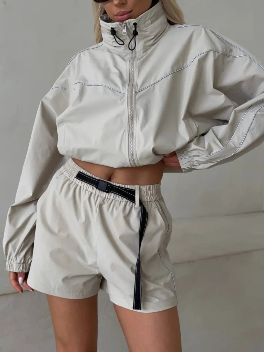 Women's Solid Color Zip-Up Cardigan and Elastic Shorts Two-Piece Set
