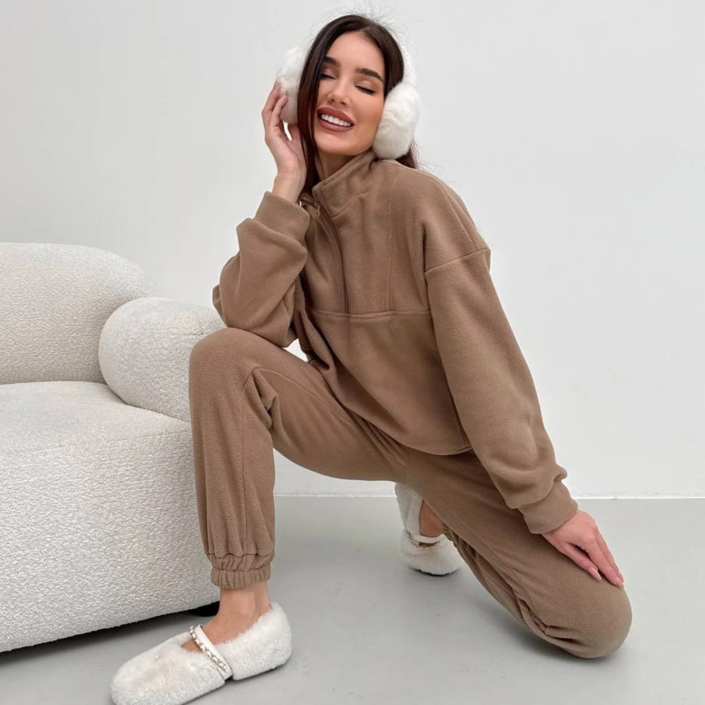 Women's Fleece Two-Piece Set Long Sleeve Zip Neck Pullover & Elastic Waist Pants