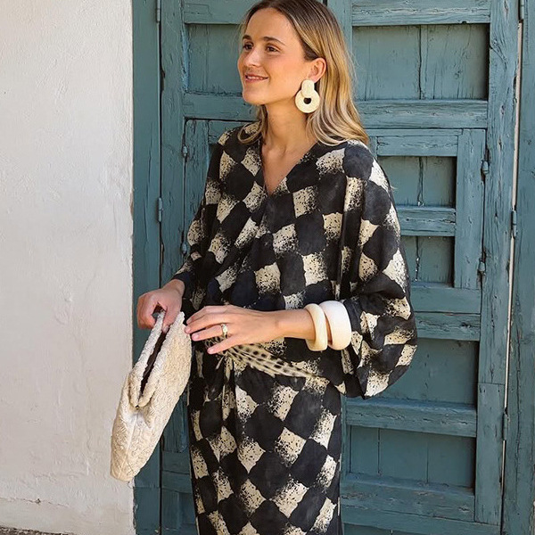 Geometric Print Knit Belted Midi Dress