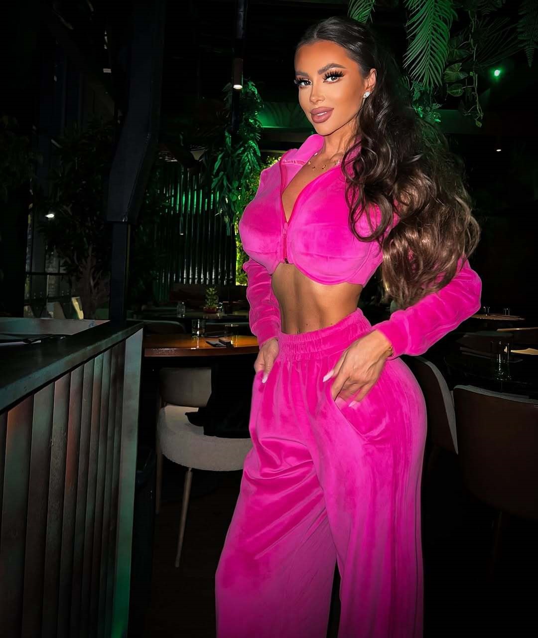 Colorblock Velvet Crop Top & Wide-Leg Pants Set