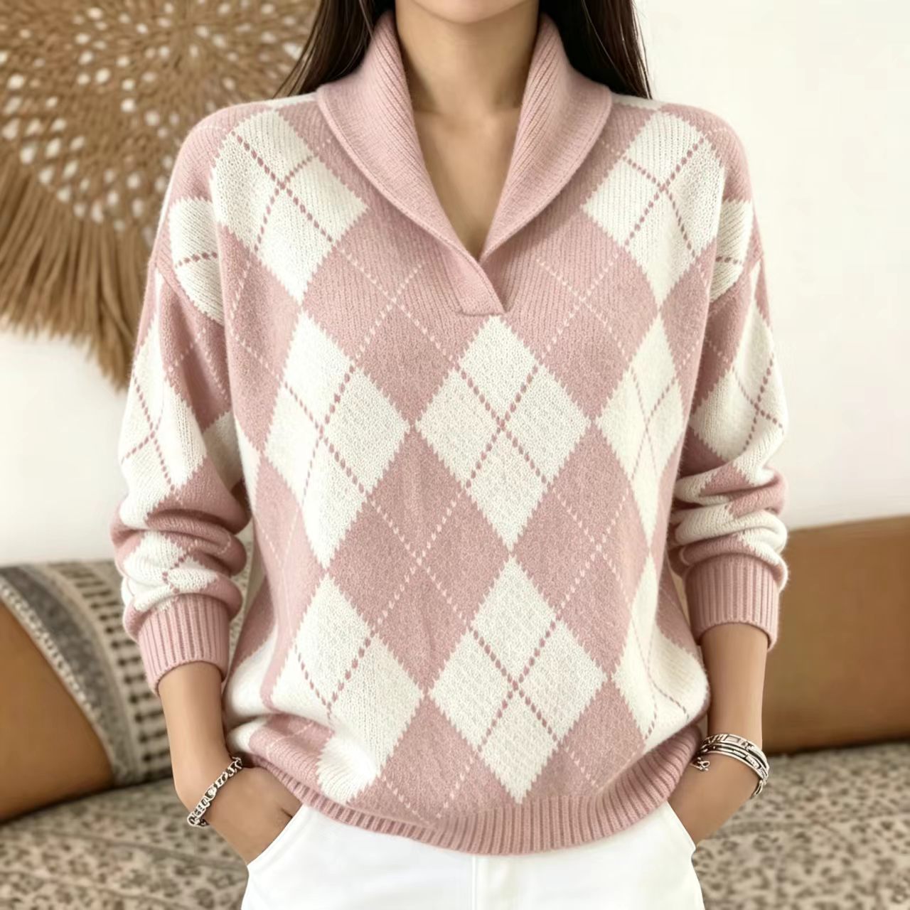 Women's V-Neck Diamond Plaid Pullover Sweater