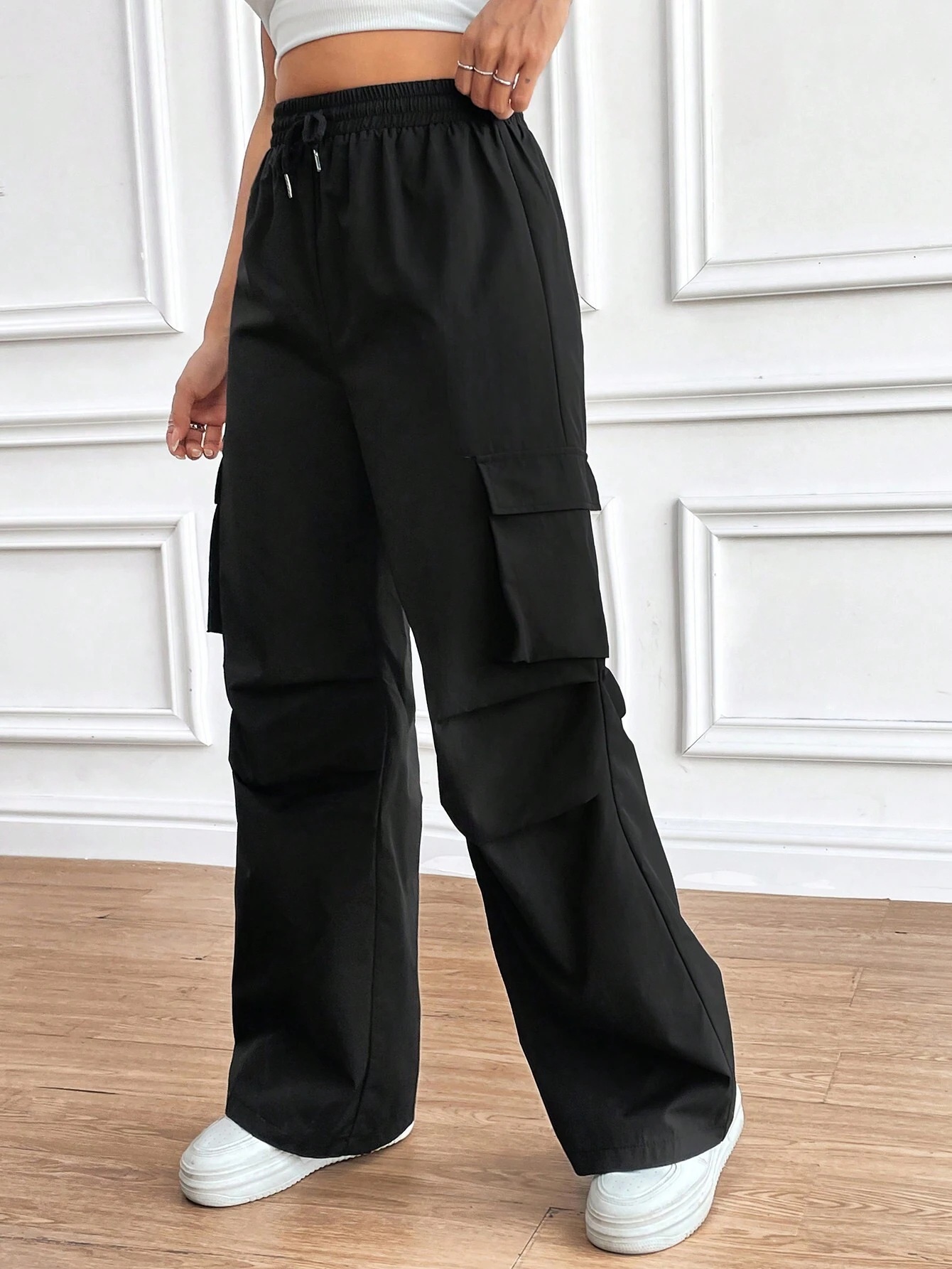 Women's High-Waist Drawstring Cargo Pants Loose Fit