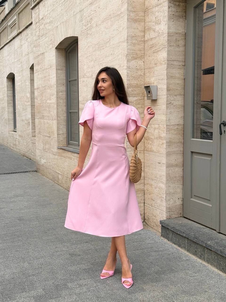 Solid Color A-Line Dress with Waist-Cinching Design