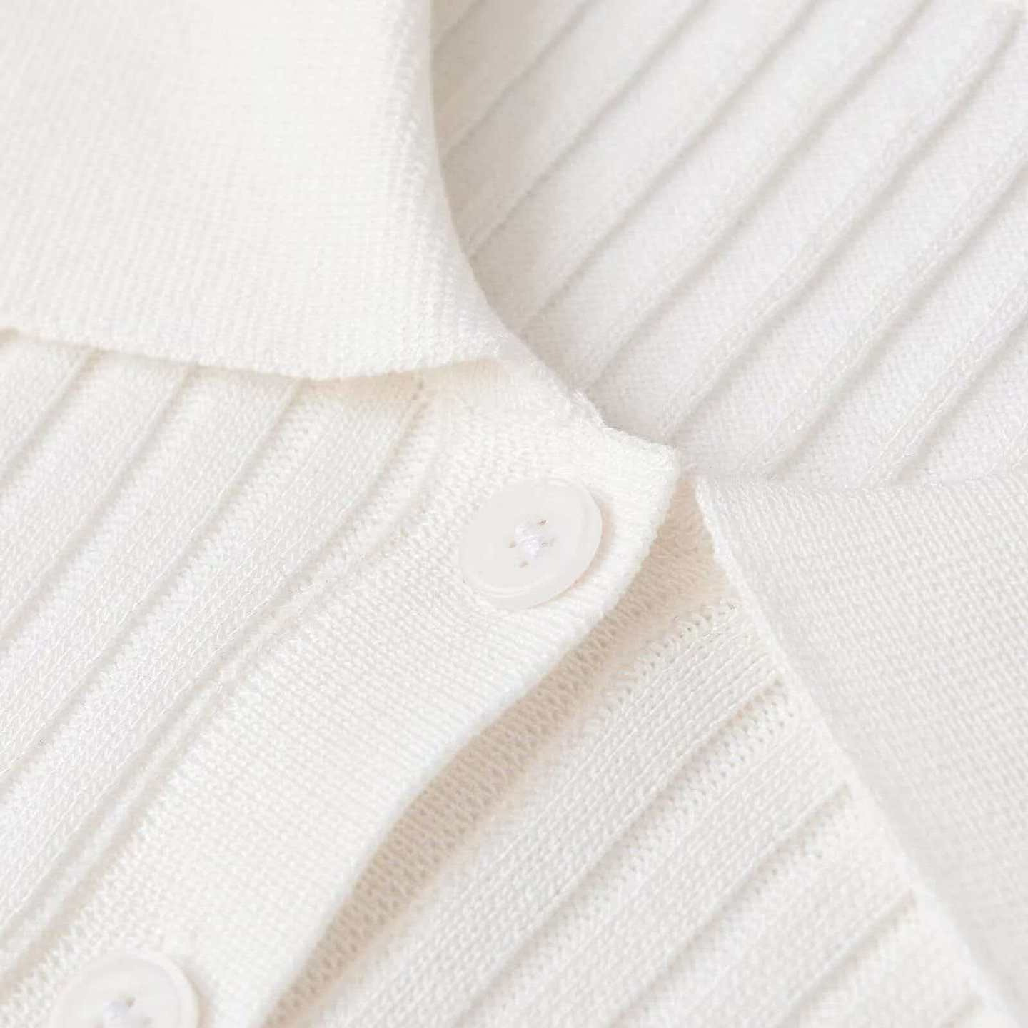 White Polo Collar Half-Sleeve Knit Top