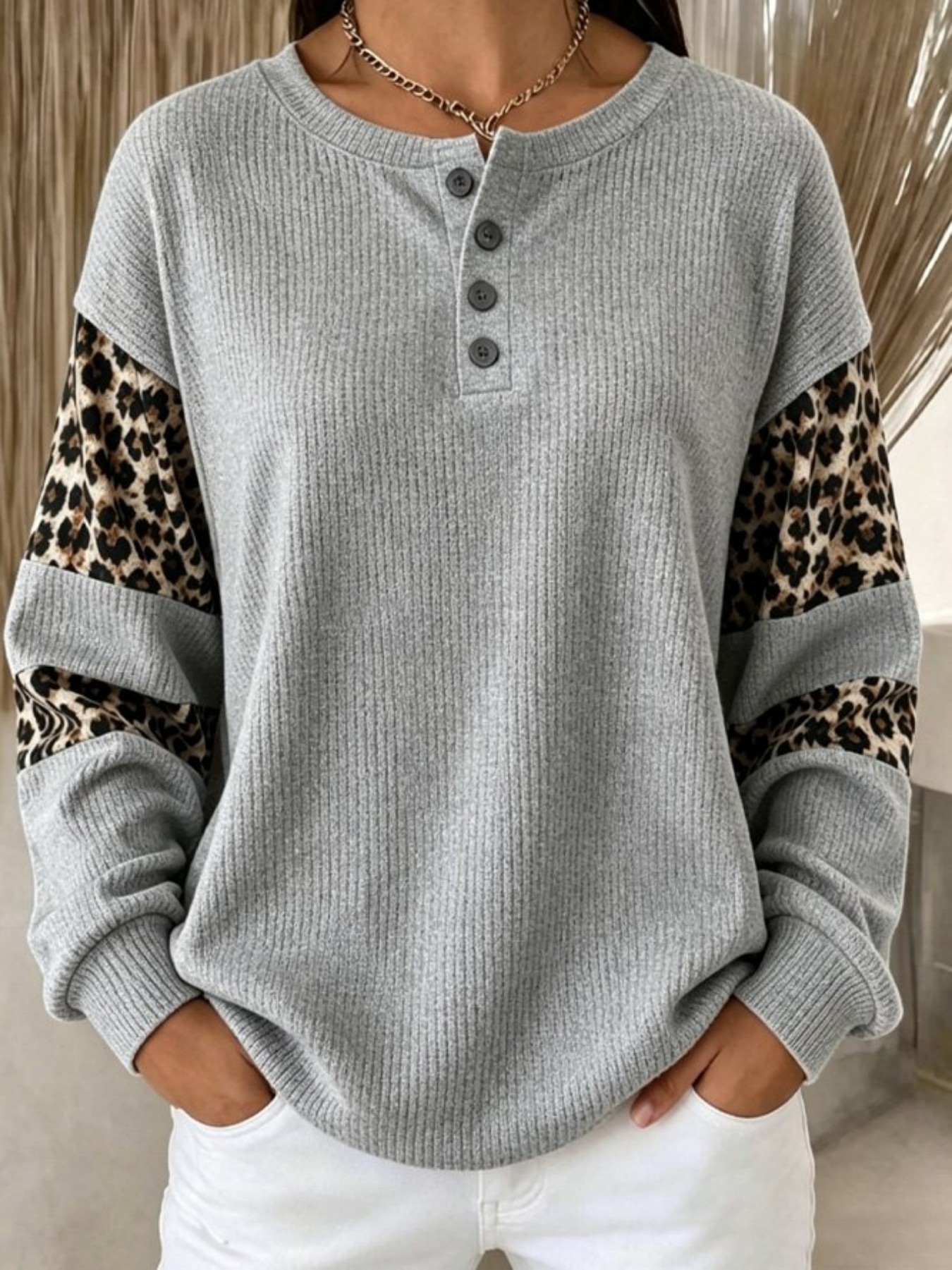 Women's Retro Color-Block Leopard Print Buttoned Sweatshirt
