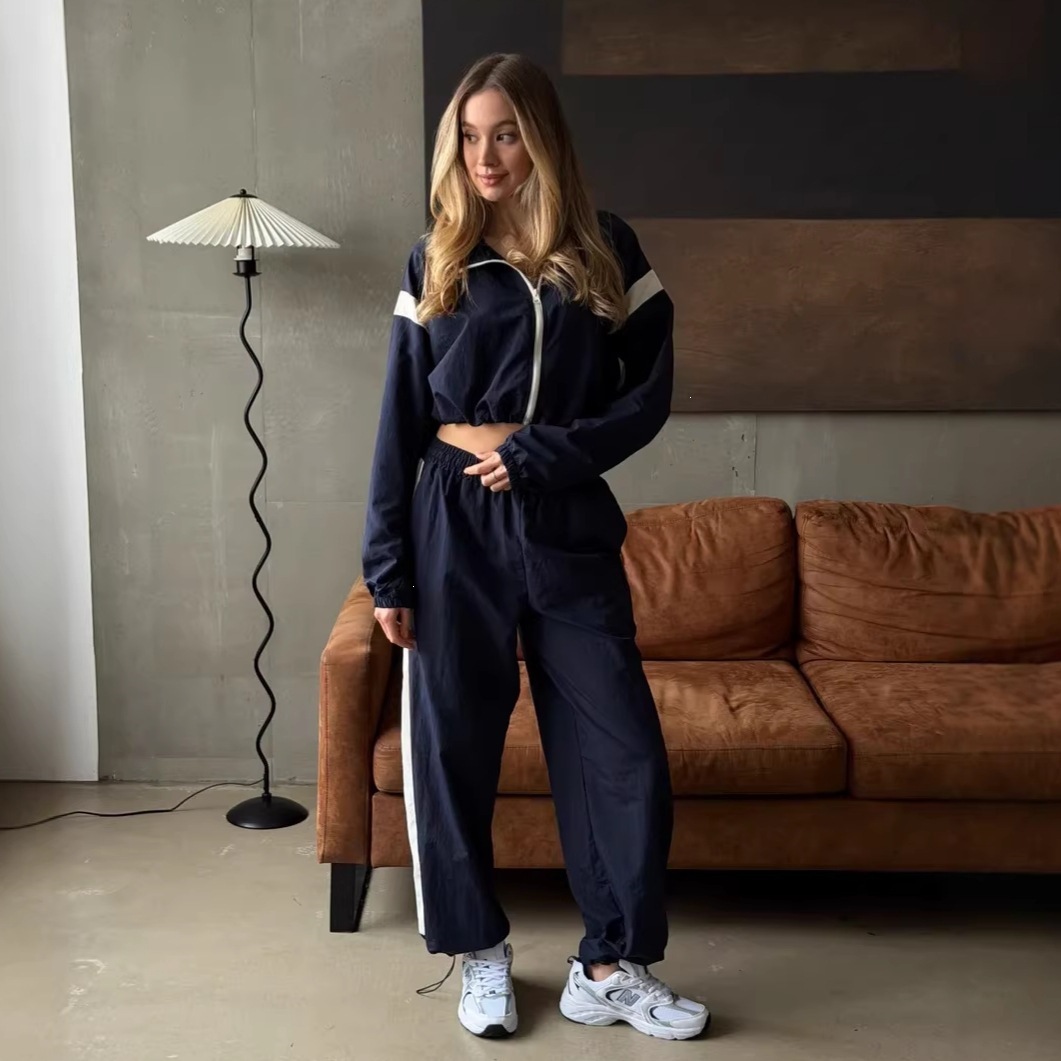 Women's Retro Street Zip-Up Jacket & High-Waist Jogger Pants Set